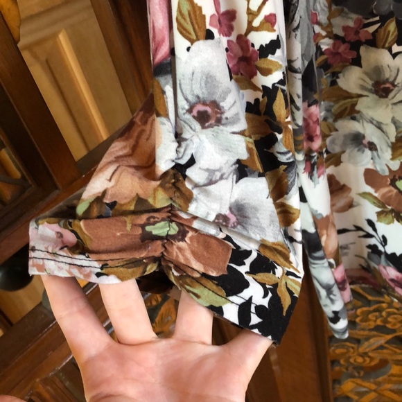 Star Vixen Floral Print Blouse Size M - Picture 3 of 4